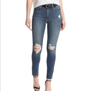 NEW! Joe’s Jeans High Rise Distressed Skin…